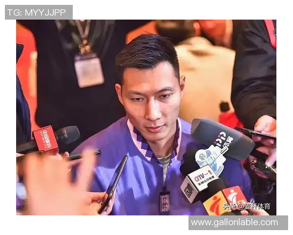 易建联的篮球传奇之路：从青涩少年到中国篮球的领军人物